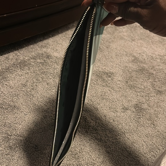 Kate Spade large zip pouch - Picture 4 of 4